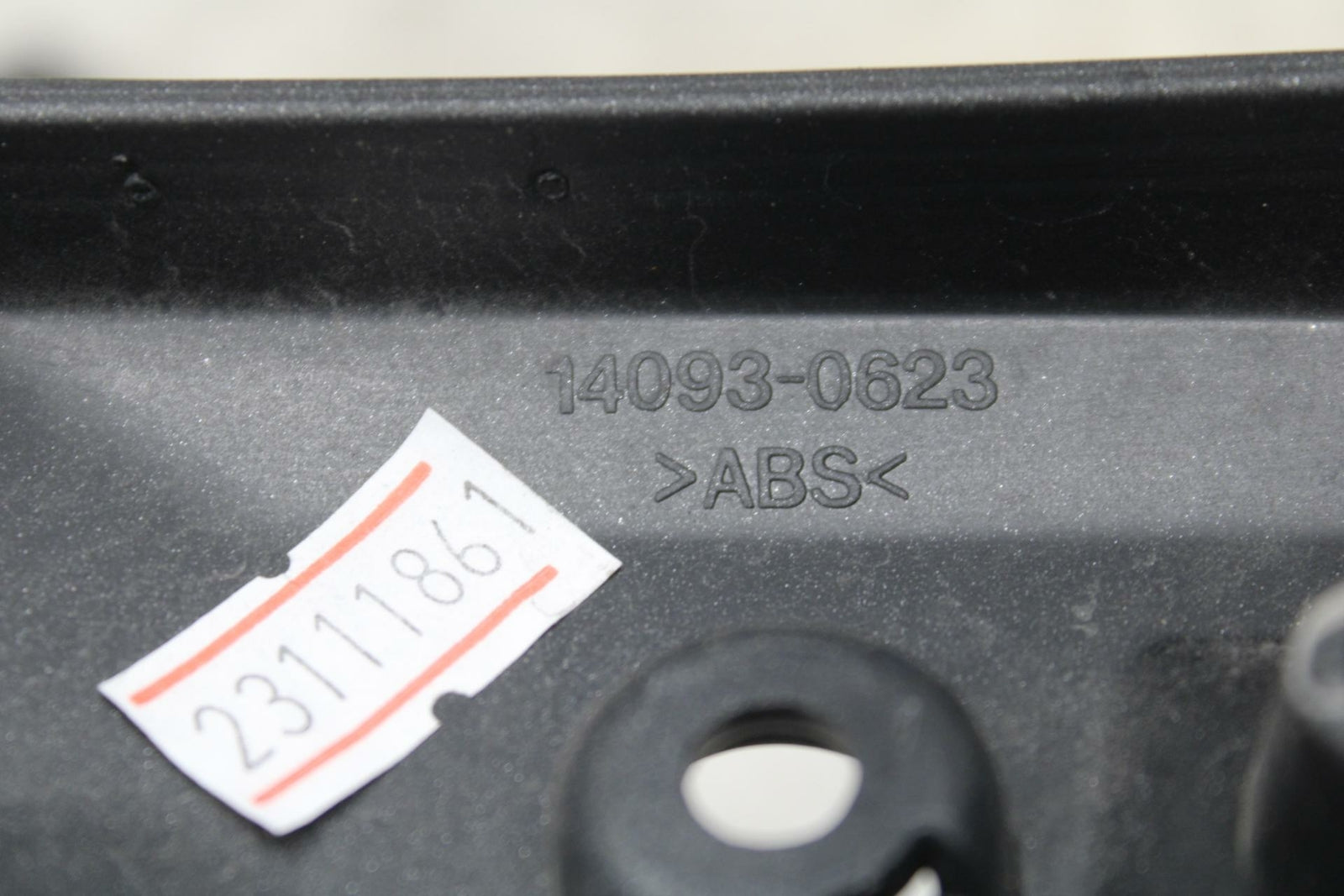 17-20 KAWASAKI NINJA 650 RIGHT LEFT REARSETS COVERS TRIM PAIR BB364