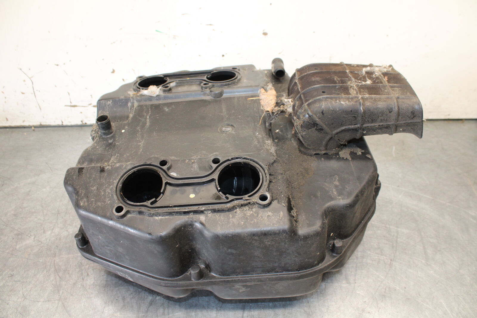 04-12 HONDA ST1300A AIRBOX AIR INTAKE FILTER BOX BB49
