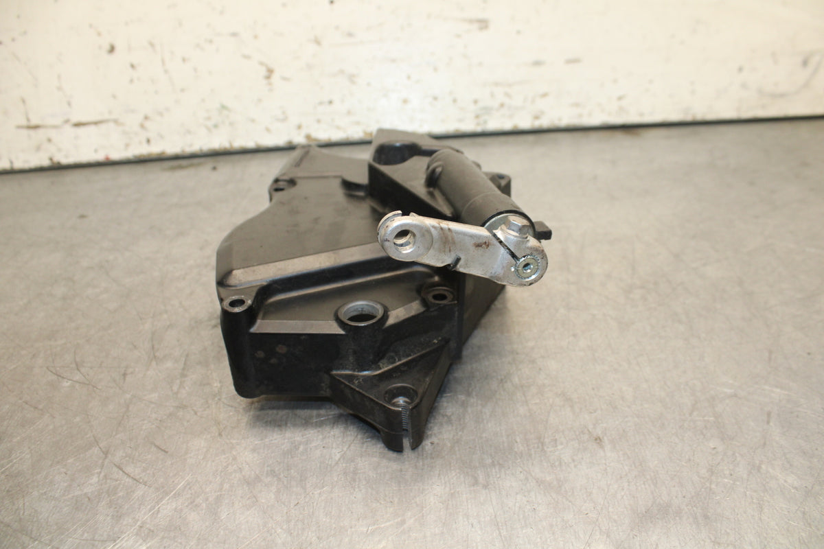 06-07 SUZUKI GSXR750 ENGINE SPROCKET COVER BB110