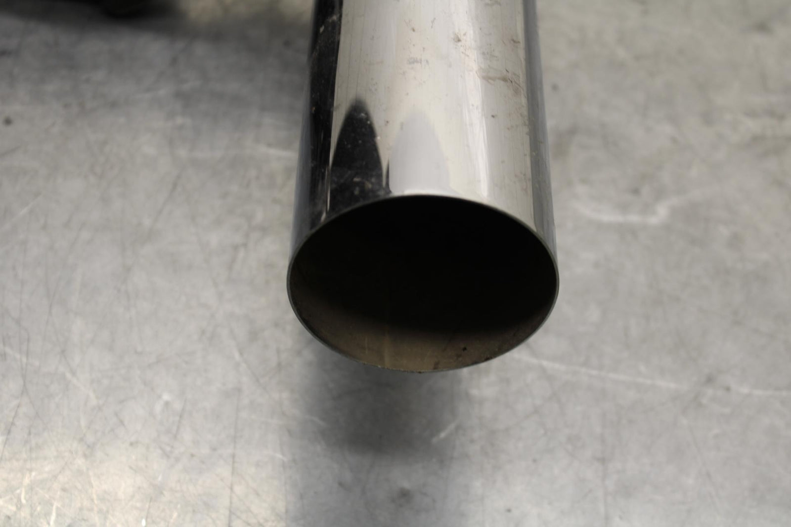 2005 Kawasaki Vulcan 1600 VN1600D Nomad FRONT LOWER TRIPLE TREE STEM BB556