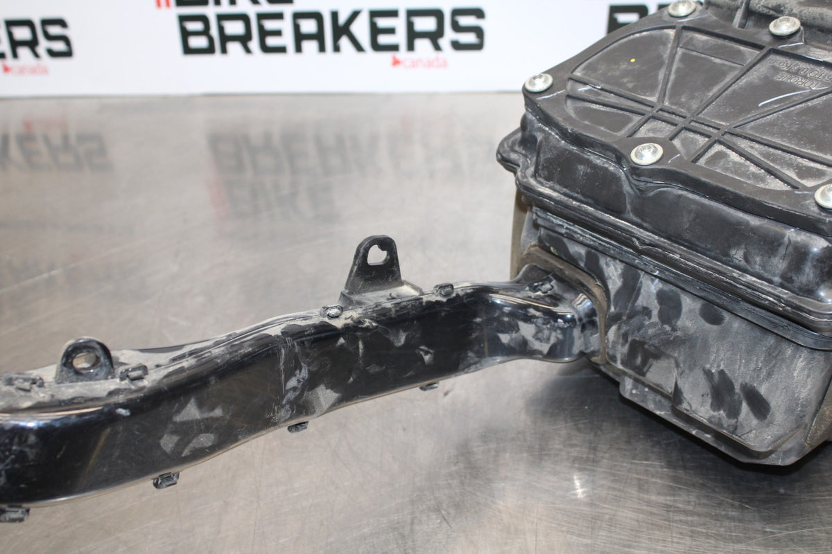 17-22 KTM 390 DUKE AIRBOX AIR INTAKE FILTER BOX BB180