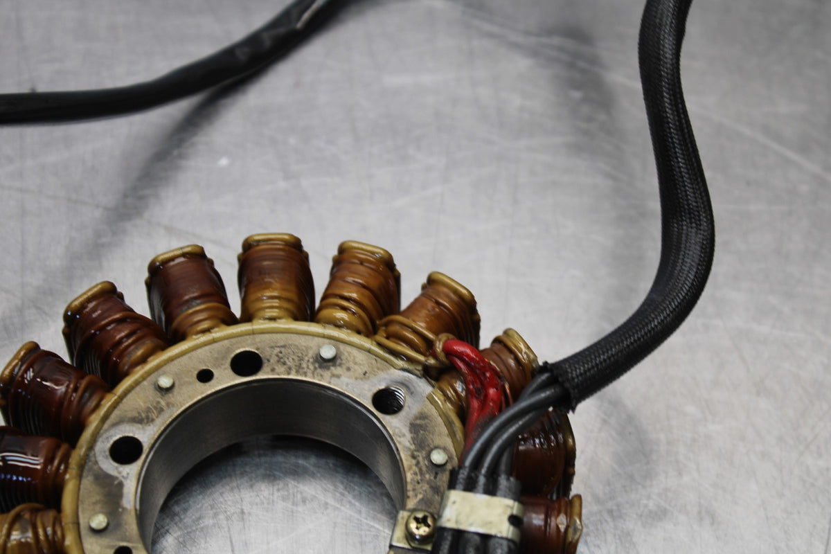 05 TRIUMPH ROCKET III STATOR GENERATOR ALTERNATOR MAGNETO BB186