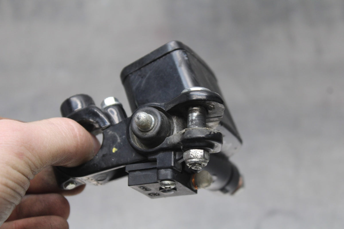 13-16 KTM 390 DUKE FRONT BRAKE MASTER CYLINDER BB815