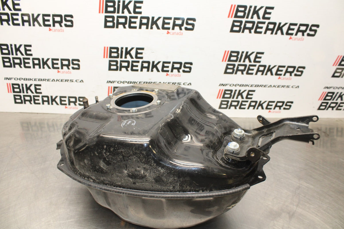23 YAMAHA YZF R3 GAS TANK FUEL CELL PETROL RESERVOIR BB806