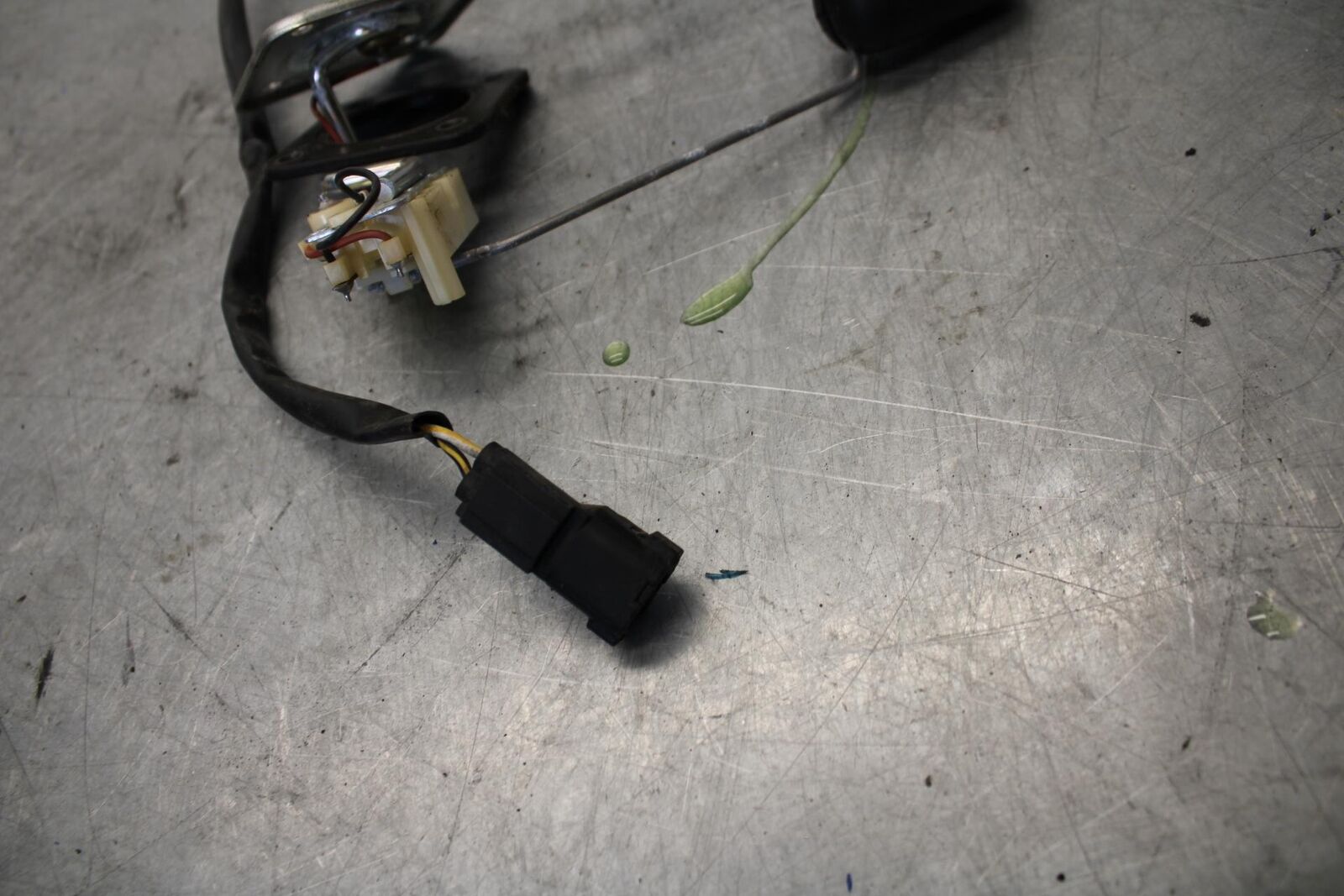 06-07 KAWASAKI NINJA ZX14R FLOAT GAS FUEL PETROL LEVEL SENDING UNIT bb433