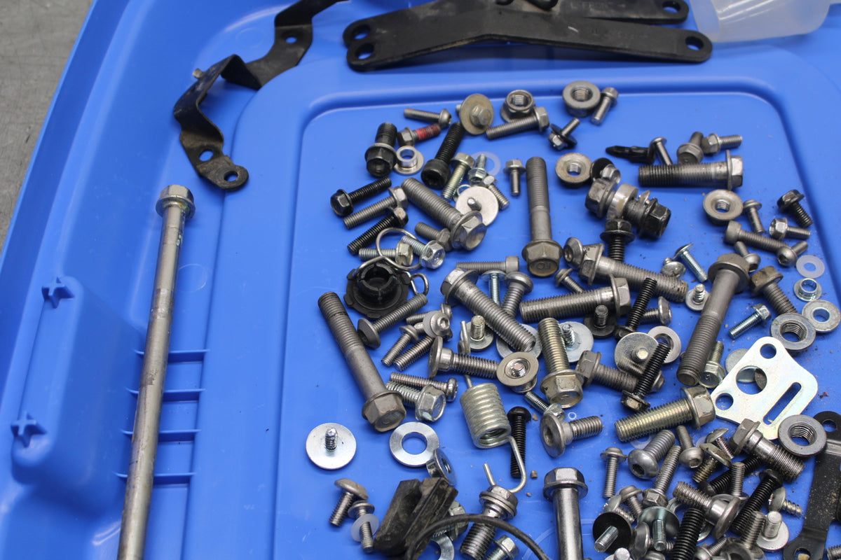 18-23 KAWASAKI NINJA 400 EX400 ABS MOUNTING BOLTS HARDWARE MOTOR SCREWS BB747