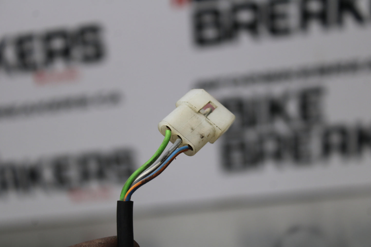 08 MOTO GUZZI BREVA 750 SPEED SPEEDOMETER SENSOR BB154