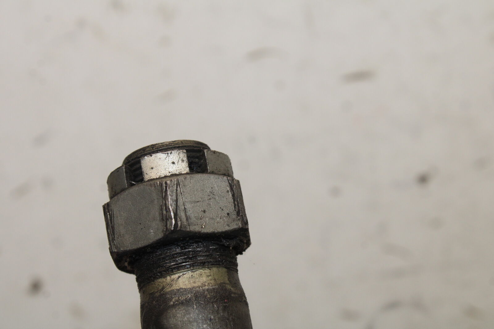 09-12 KAWASAKI NINJA ZX6R ZX600R REAR AXLE BACK WHEEL RIM PIVOT BOLT AXEL BB656