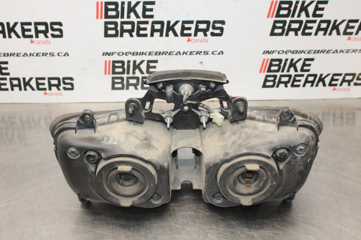 08 HONDA CBR125R FRONT HEADLIGHT HEAD LIGHT LAMP BB839