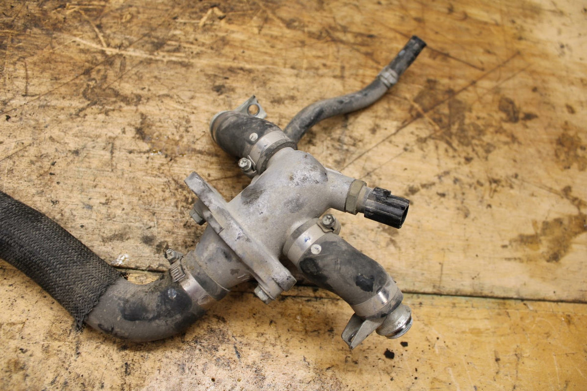 07-11 SUZUKI VSTROM 650 THERMOSTAT W HOUSING ASSEMBLY BB340