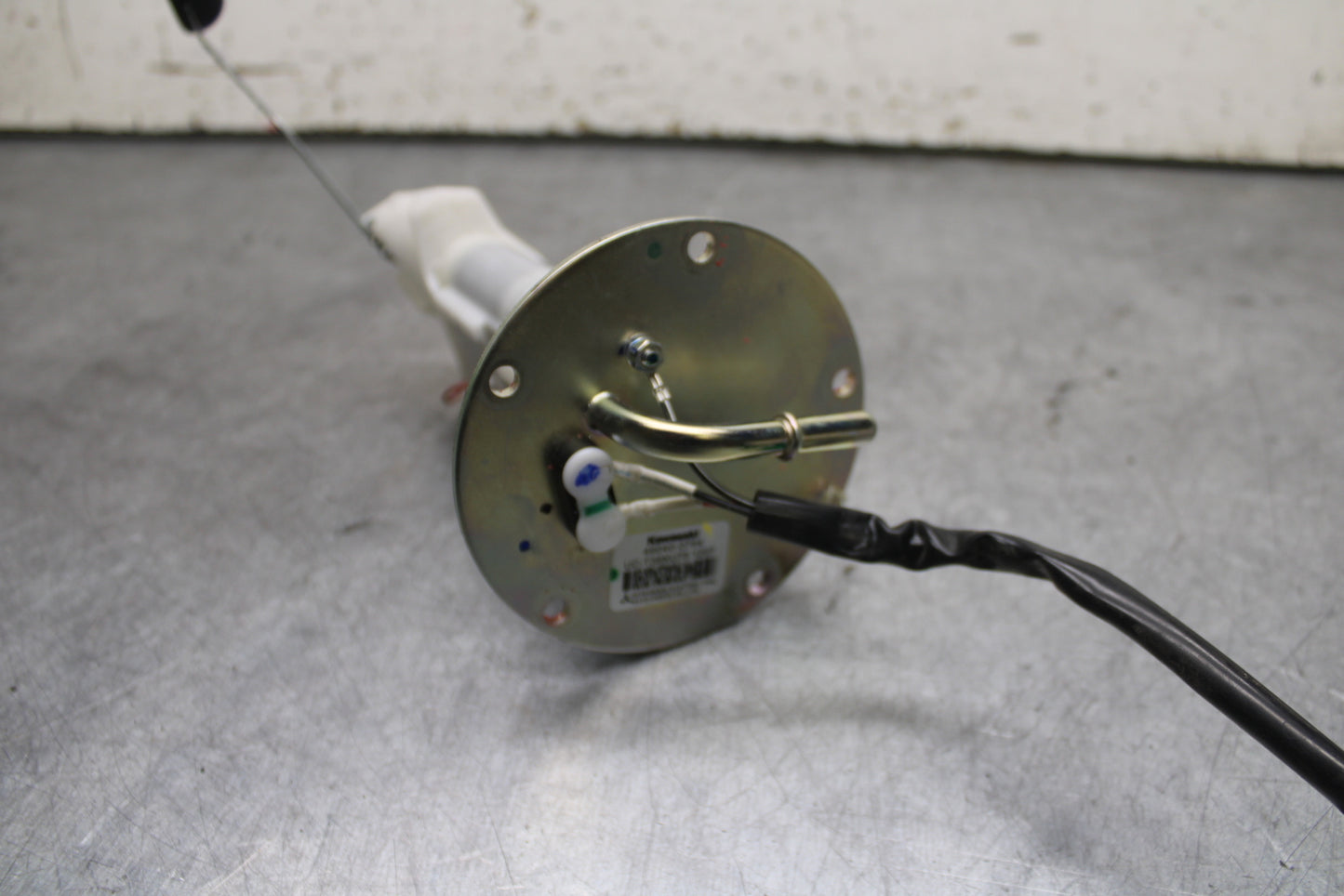 18-24 KAWASAKI NINJA 650 FUEL PUMP GAS PETROL SENDER UNIT BB725