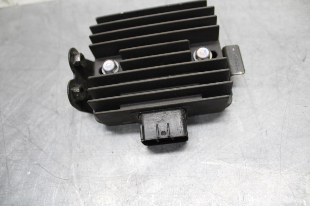 03-06 KAWASAKI Z1000 RECTIFIER VOLTAGE REGULATOR BB487