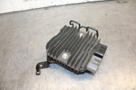 13-18 KAWASAKI NINJA ZX6R RECTIFIER VOLTAGE REGULATOR  BB682