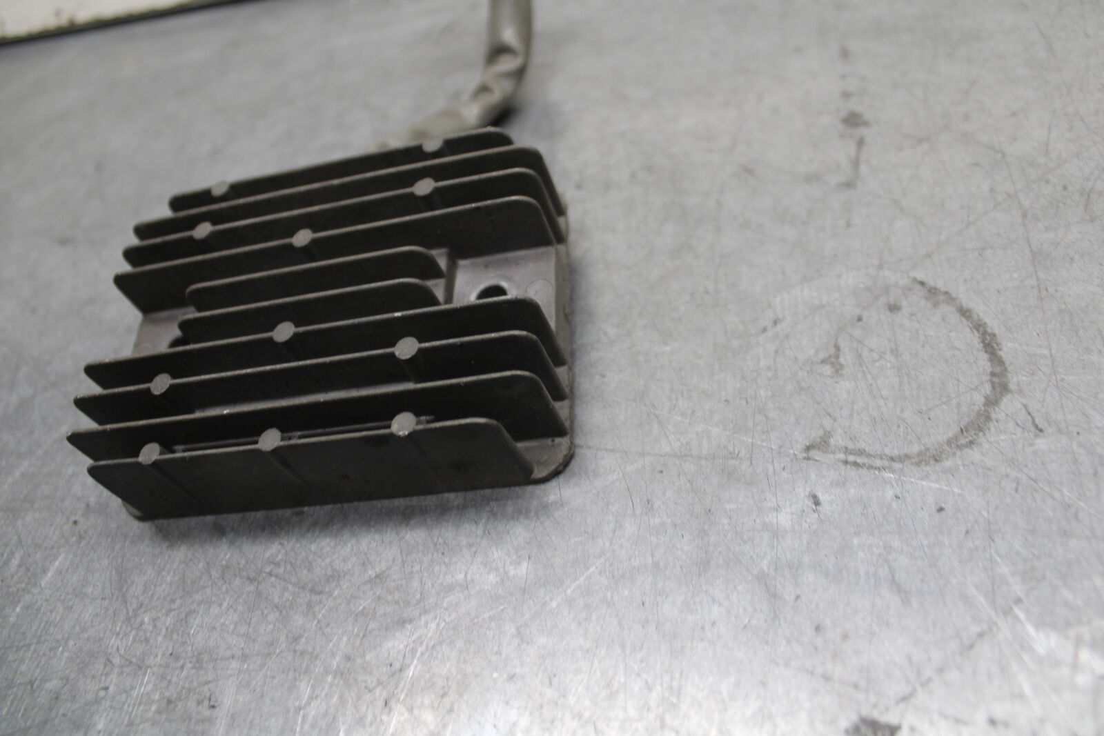 05-06 SUZUKI GSXR1000 RECTIFIER VOLTAGE REGULATOR BB677