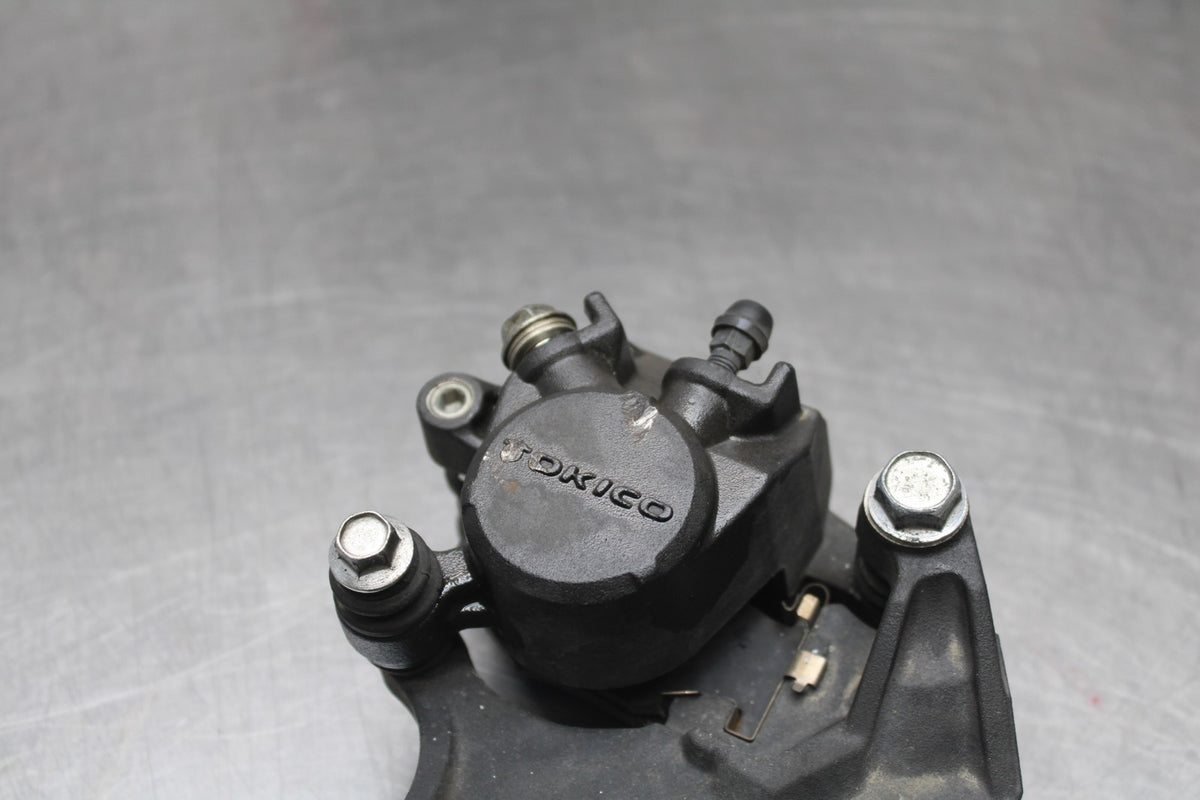 08-10 SUZUKI GSXR 600 REAR BACK BRAKE CALIPER W MOUNT BRACKET BB803
