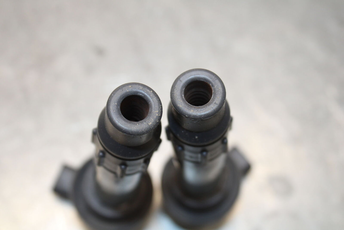 18-23 KAWASAKI NINJA 400 IGNITION COILS COIL SPARK PLUG CAPS BB679