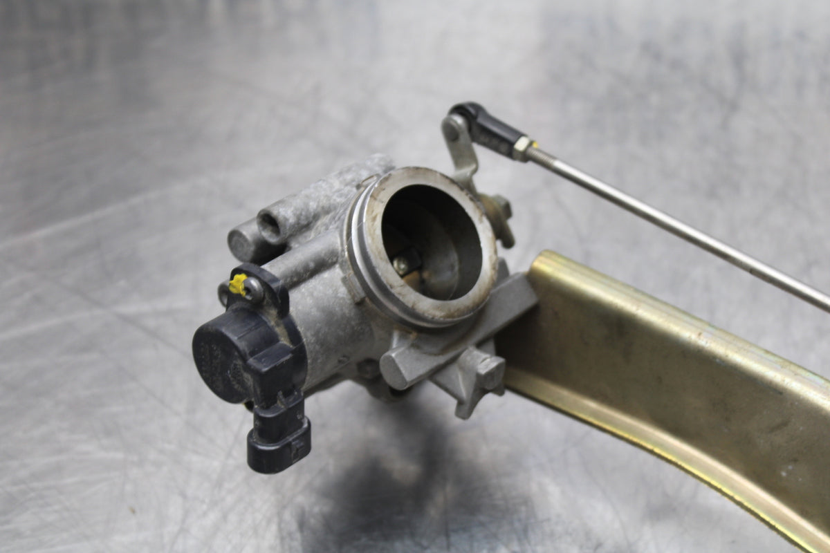 08 MOTO GUZZI BREVA 750 THROTTLE BODIES BB154