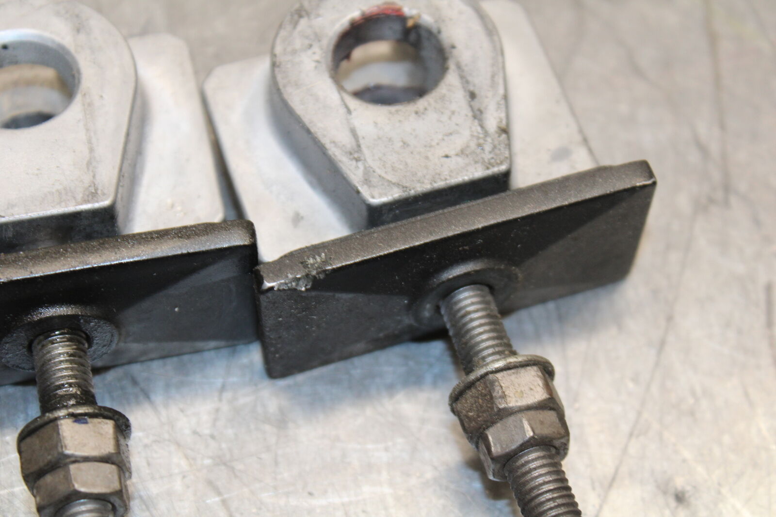 19-22 KAWASAKI Z400 SWINGARM CHAIN TENSIONER ADJUSTMENT BRACKETS  BB738