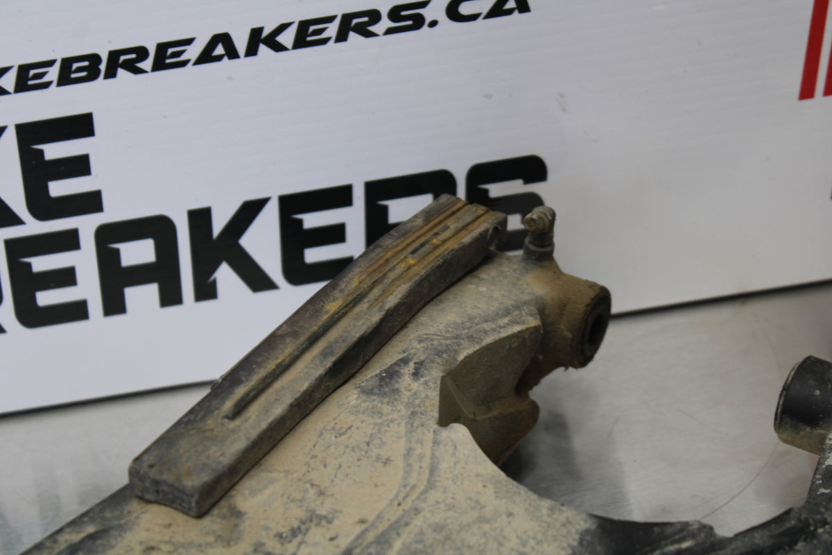 19 YAMAHA TTR230 SWINGARM SWING ARM SUSPENSION BB146