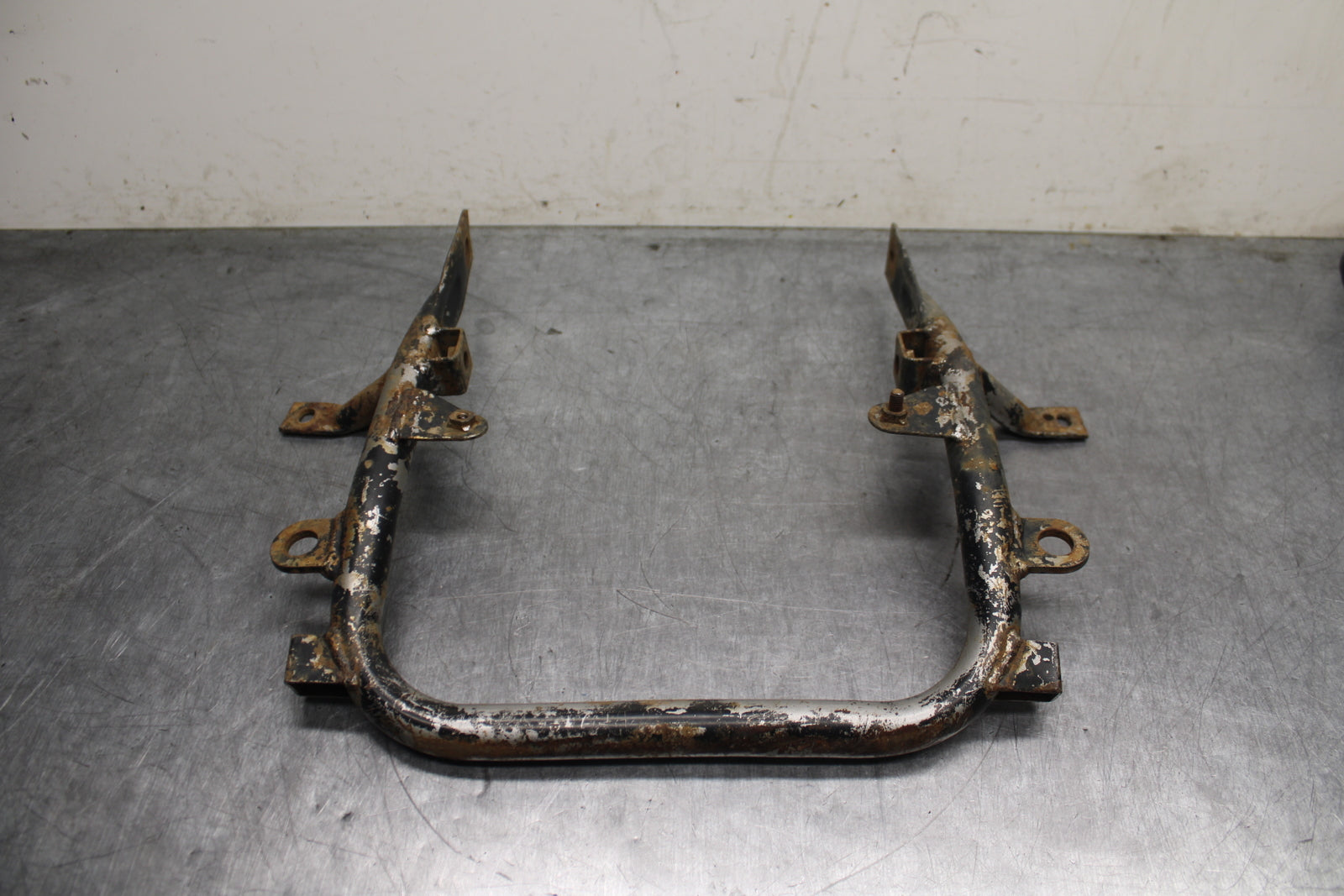 02-06 YAMAHA BANSHEE 350 REAR BACK BUMPER GRAB BAR BB126