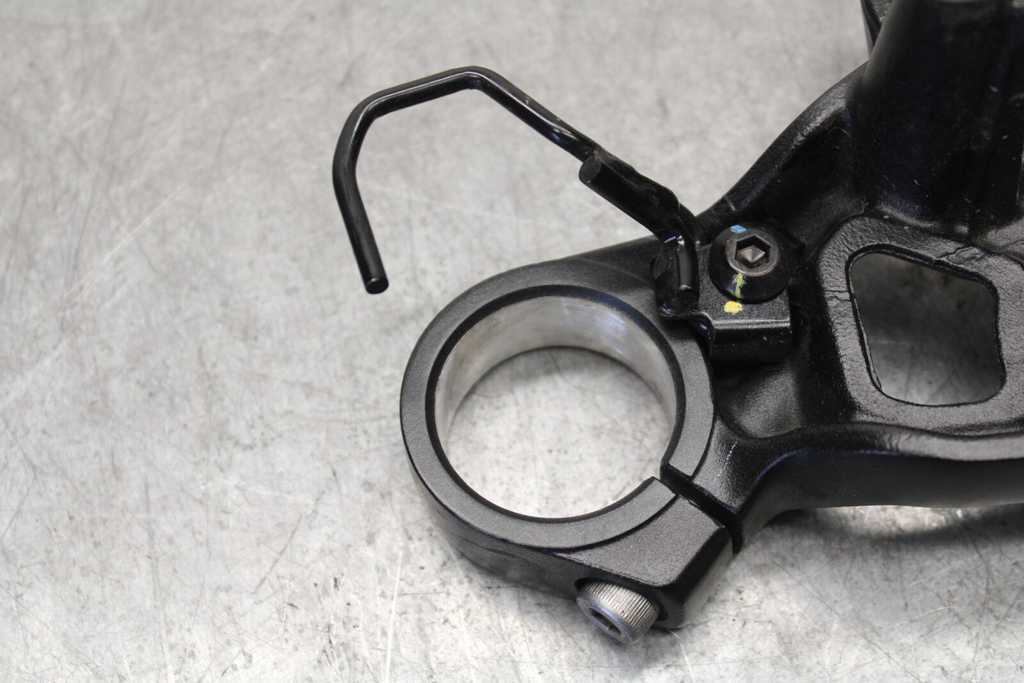 18-23 KAWASAKI NINJA 400 FORKS UPPER TRIPLE TREE CLAMP BB660