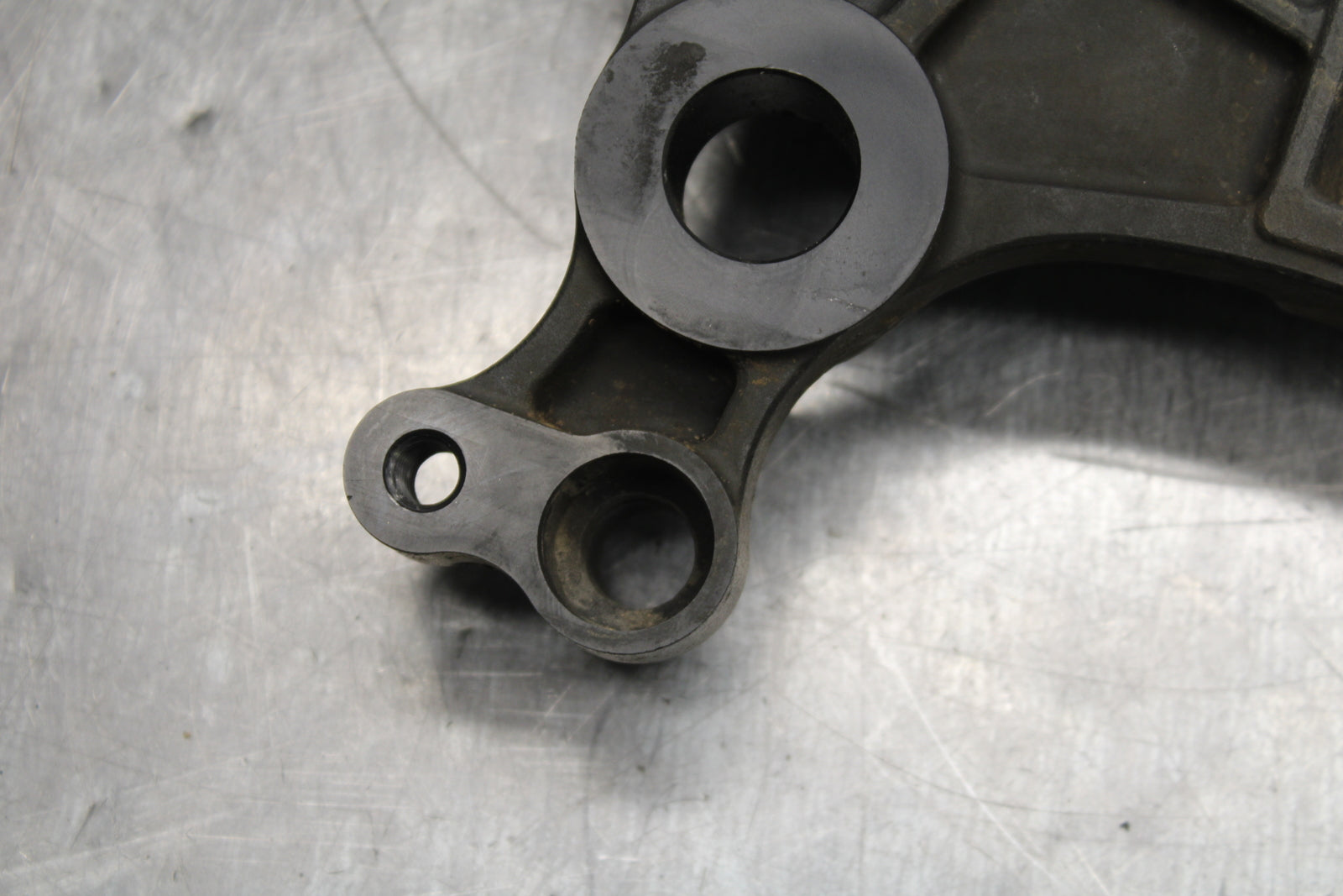 12-17 KAWASAKI NINJA 650 REAR BACK BRAKE CALIPER W MOUNT BRACKET BB129