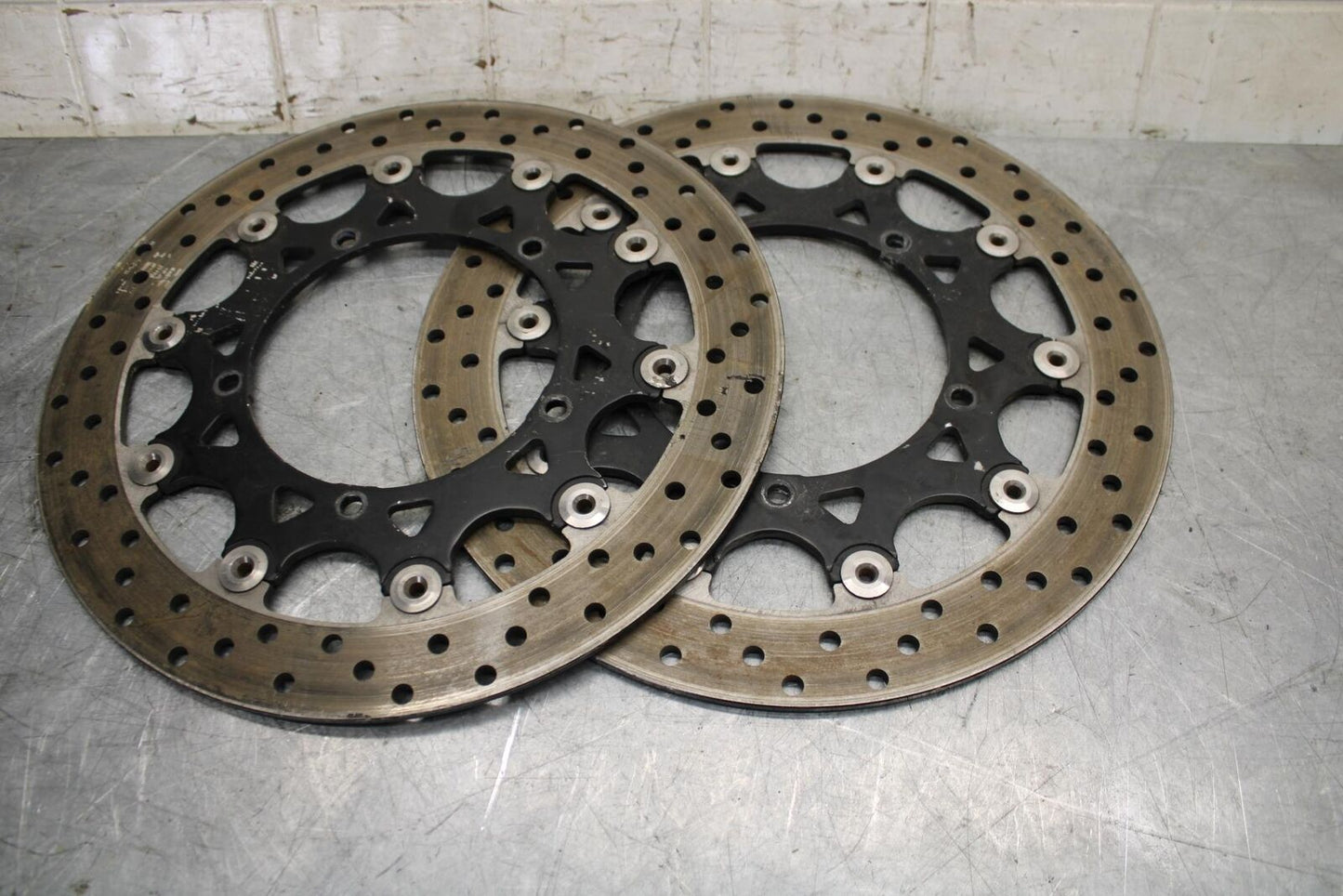2007 Yamaha YZF R1 FRONT LEFT RIGHT BRAKE ROTORS DISCS 4C8-2581T-00-00 BB523