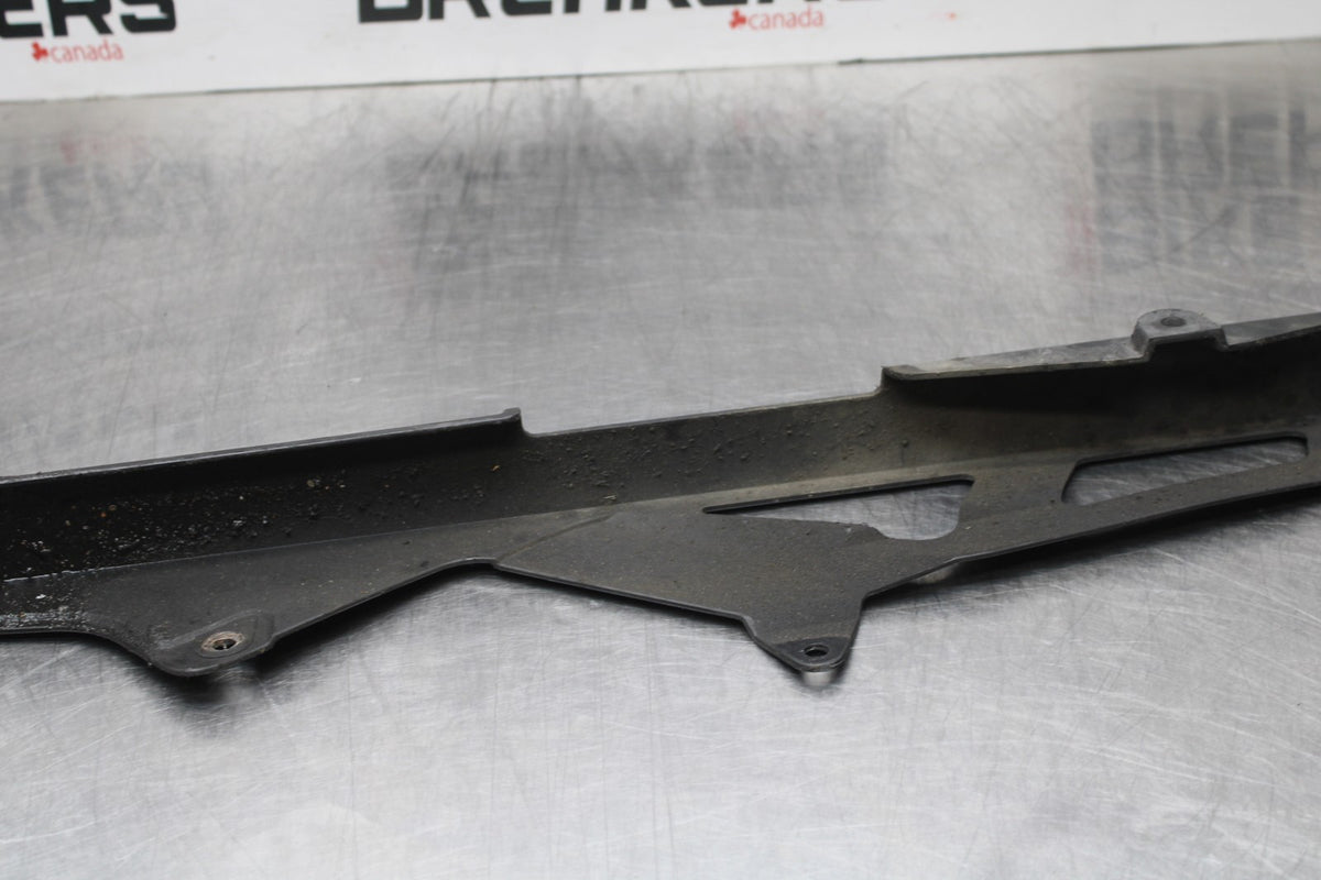 07 SUZUKI GSXR1000 REAR BACK DRIVE CHAIN GUARD COVER SHIELD BB770