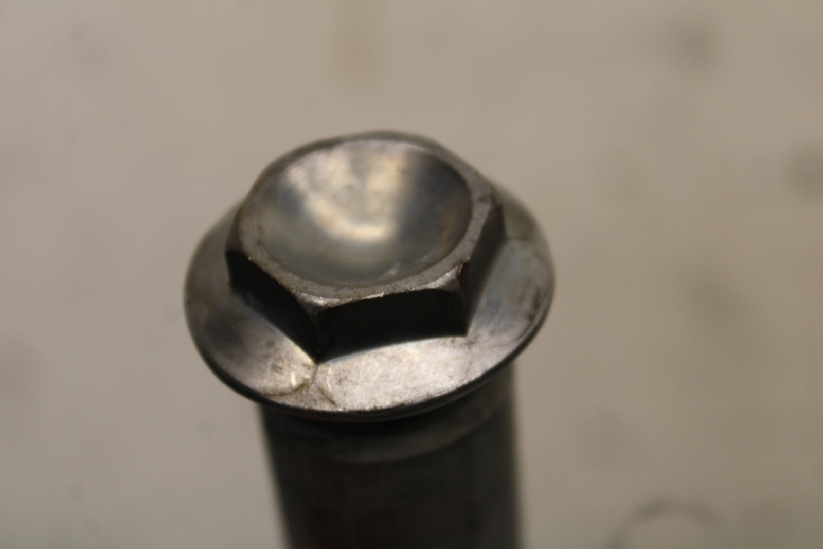 04-12 HONDA ST1300A FRONT WHEEL RIM AXLE PIVOT BOLT BB669