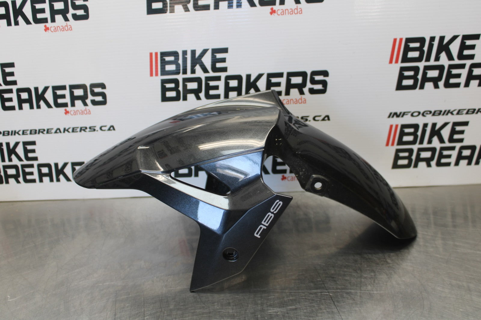 18-23 KAWASAKI NINJA 400 EX400 ABS FRONT WHEEL FENDER COWL FAIRING BB192