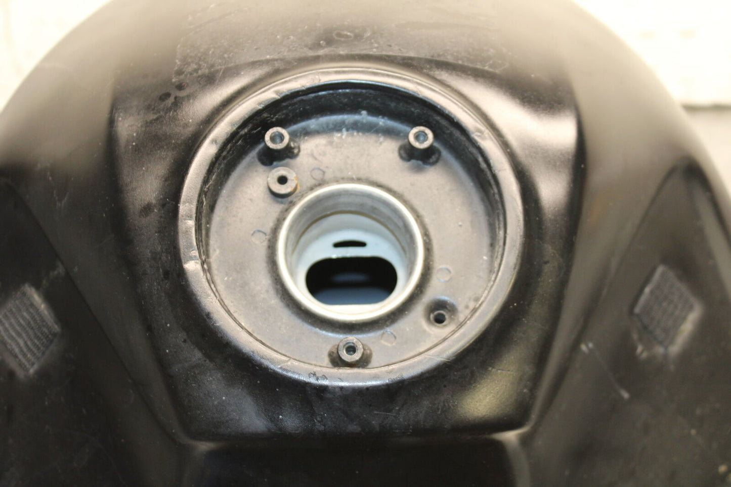 14-15 KAWASAKI NINJA 650 EX650F ABS GAS TANK FUEL CELL PETROL RESERVOIR BB741