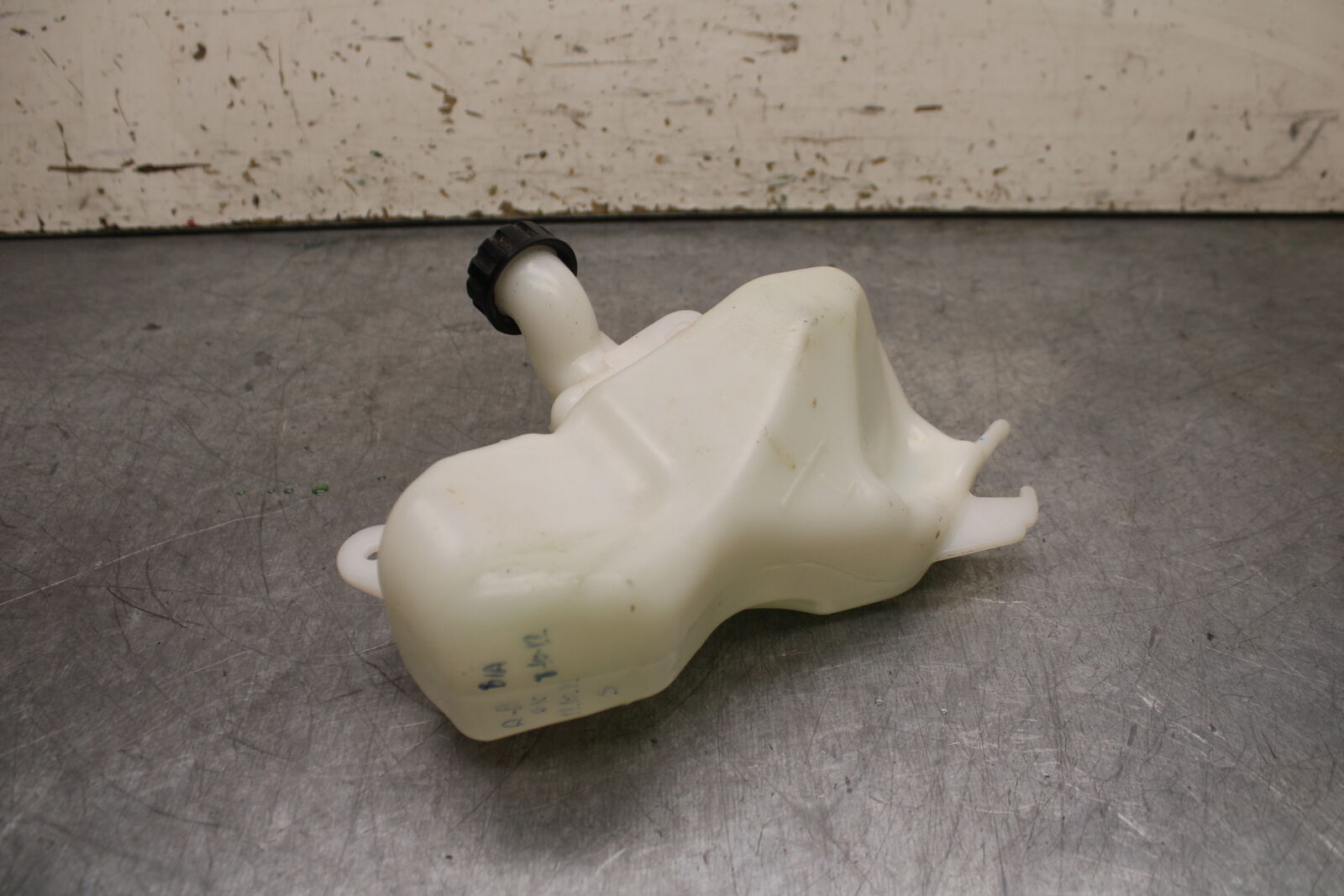 18-23 KAWASAKI NINJA 400 EX400 ABS COOLANT WATER TANK RESERVOIR BOTTLE BB747