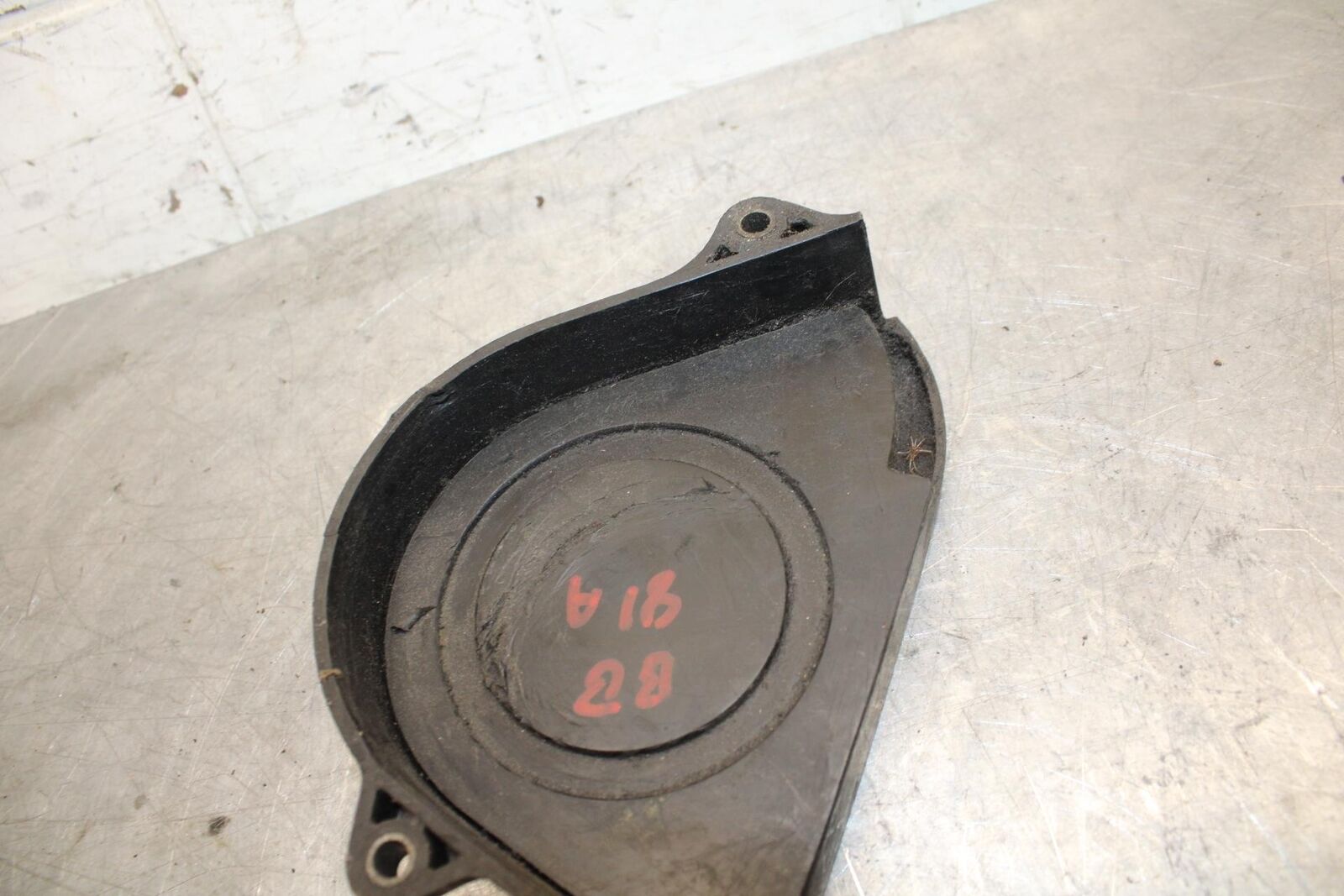 1992 Honda CBR600F2 ENGINE SPROCKET COVER 11350-MV9-670 BB40 #B