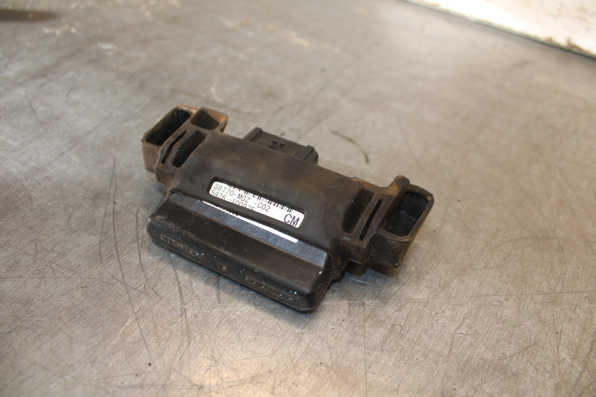 13-15 HONDA CBR500R ECU COMPUTER CONTROLLER UNIT BLACK BOX ECM CDI BB704