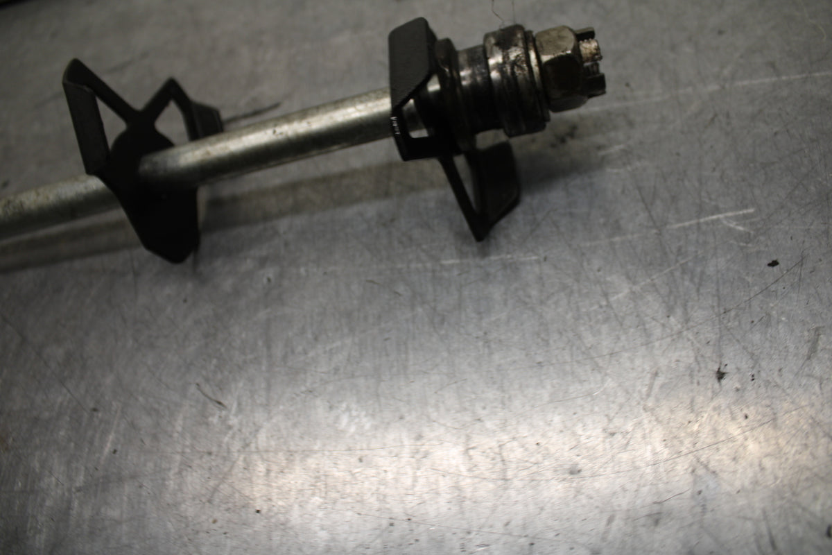24 KAWASAKI NINJA 500 ABS REAR AXLE BACK WHEEL RIM PIVOT BOLT AXEL BB744