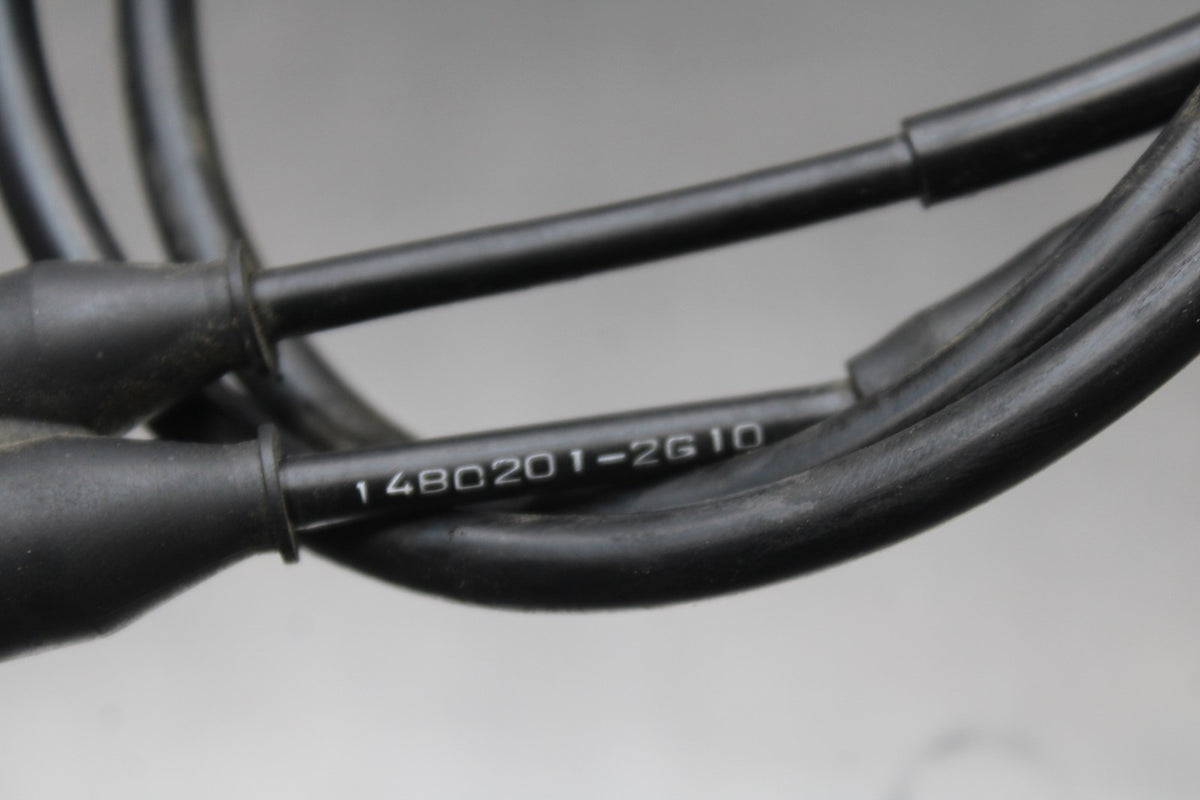 13 YAMAHA YZF R1 THROTTLE CABLE LINE HOUSING GUIDE BB781
