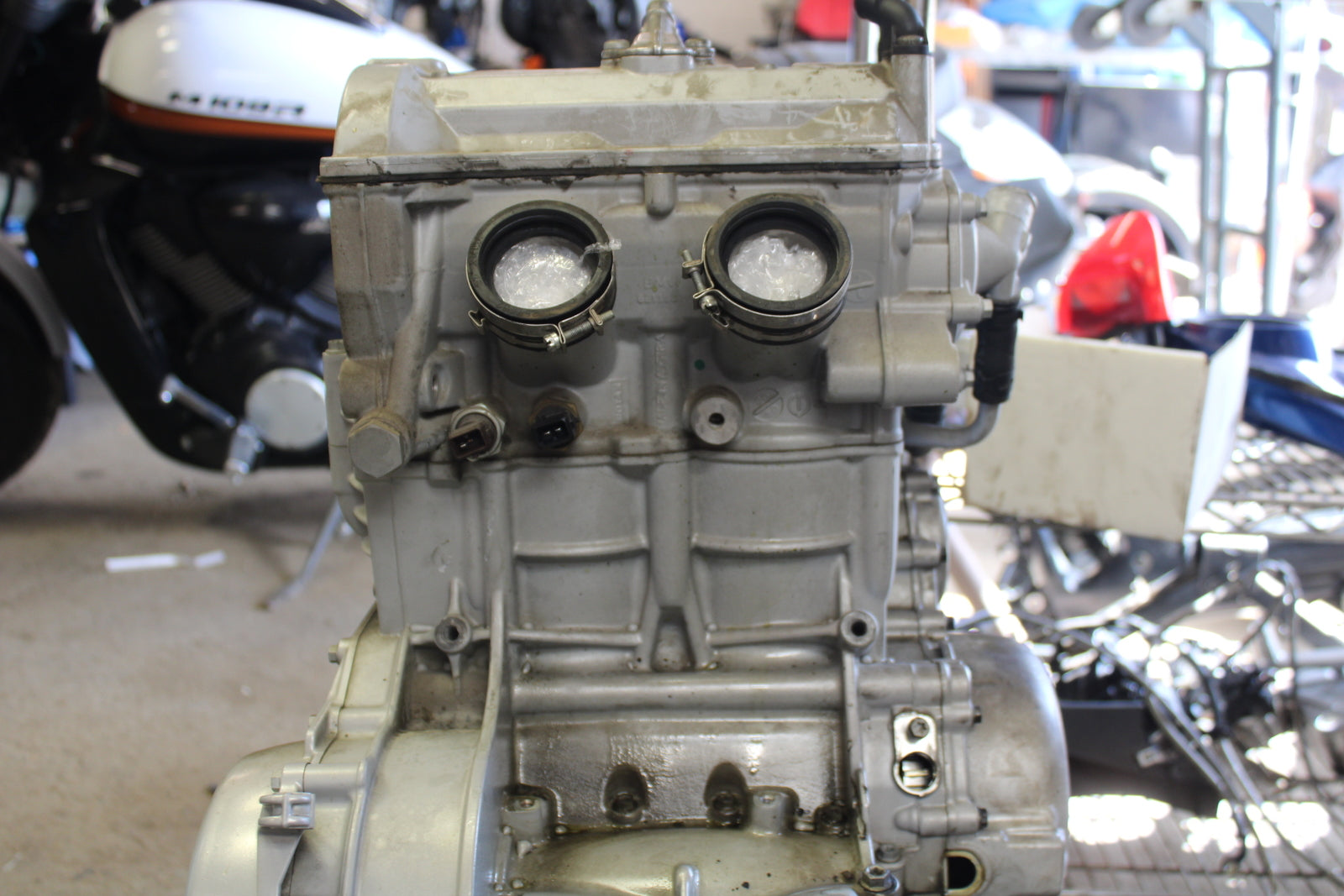 06-12 BMW F800ST ENGINE MOTOR BB144