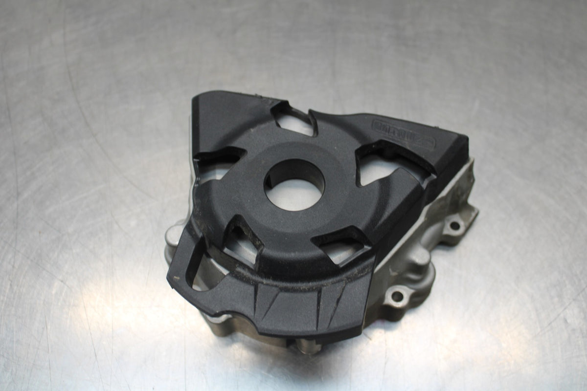 22 KAWASAKI NINJA 1000SX ENGINE SPROCKET COVER BB780