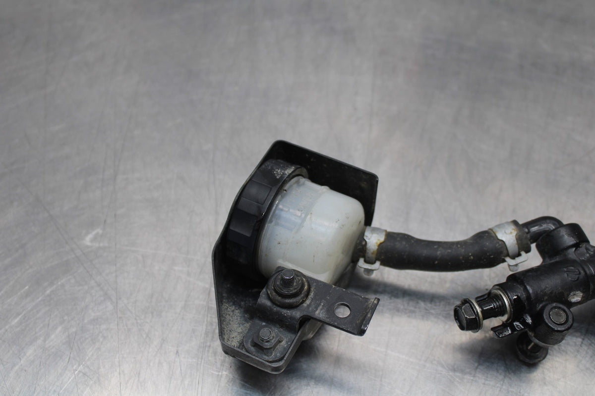 08 KAWASAKI VULCAN 900 REAR BACK BRAKE MASTER CYLINDER W RESERVOIR BB184