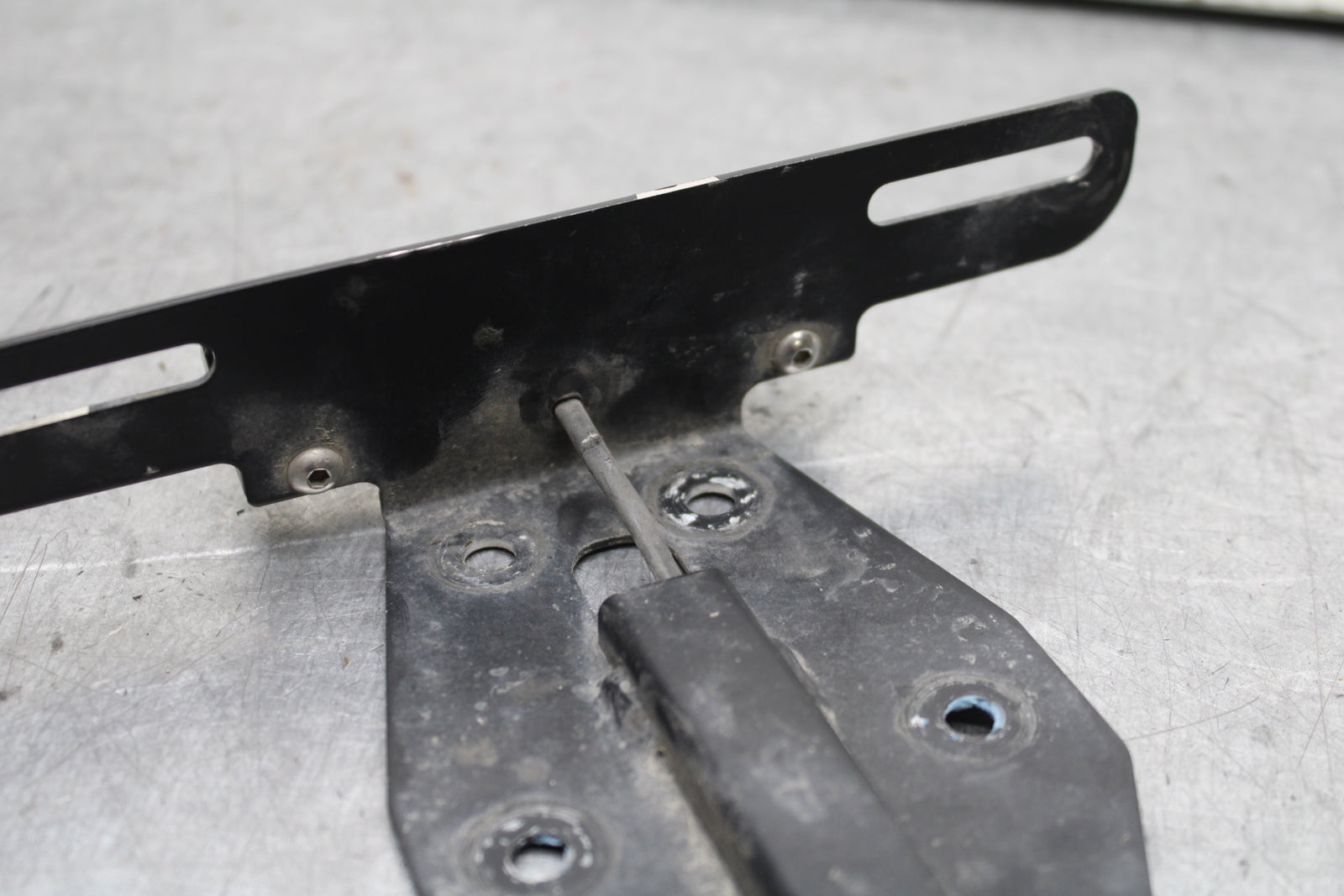 16 KAWASAKI NINJA ZX10R FENDER ELIMINATOR LICENSE PLATE BRACKET BB650