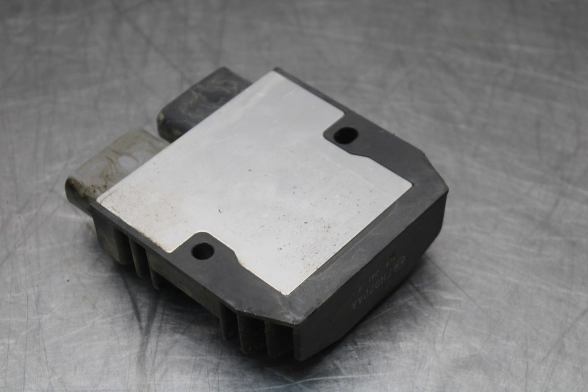14 TRIUMPH STREET TRIPLE ABS RECTIFIER VOLTAGE REGULATOR BB808