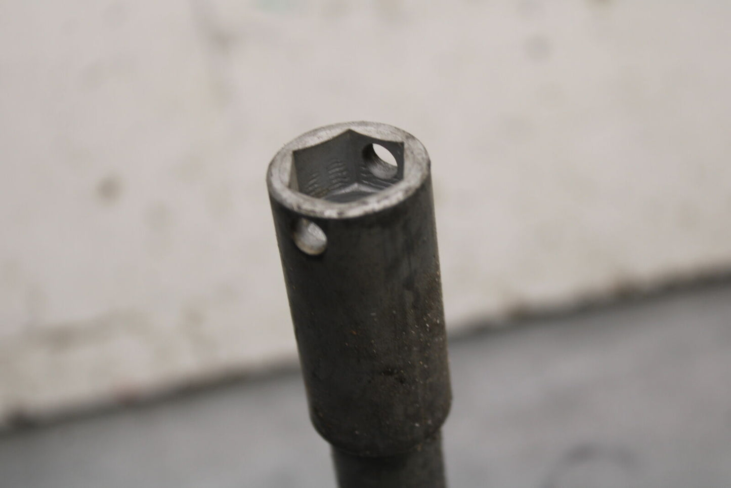 14 HONDA CTX1300A FRONT WHEEL RIM AXLE PIVOT BOLT BB732
