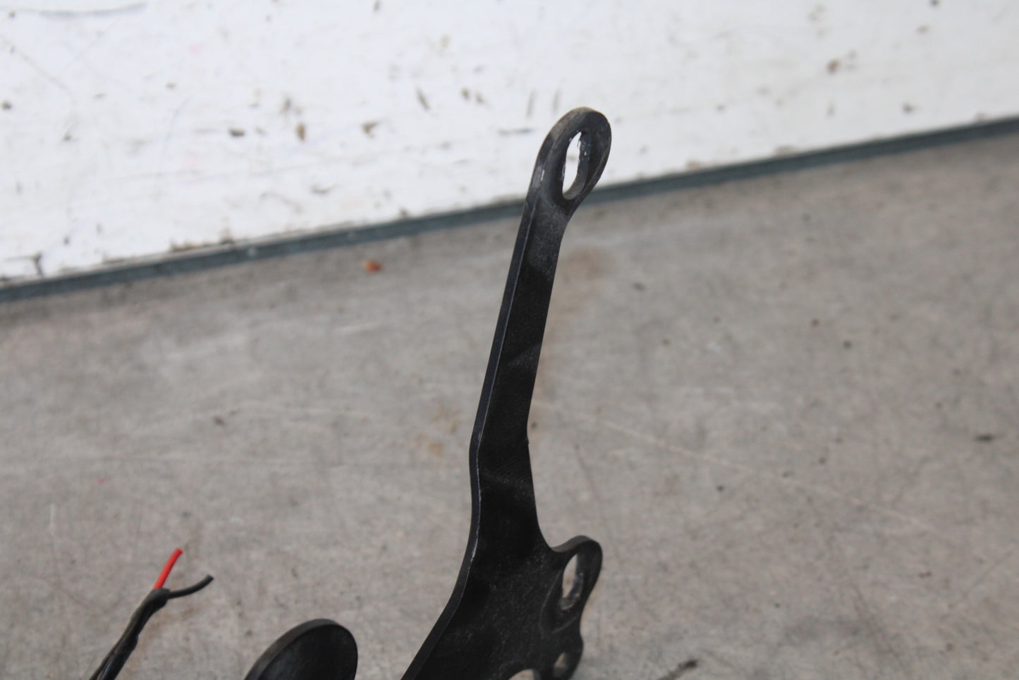 03-04 HONDA CBR600RR R&G FENDER ELIMINATOR LICENSE PLATE BRACKET BB661