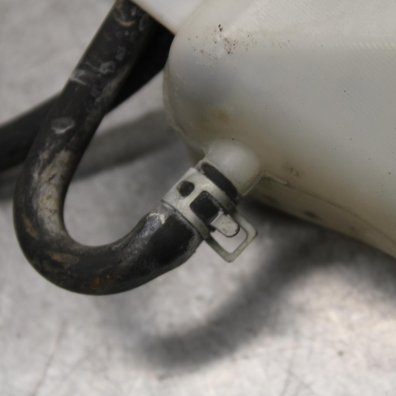 06-07 SUZUKI GSXR750 COOLANT WATER TANK RESERVOIR BOTTLE BB645