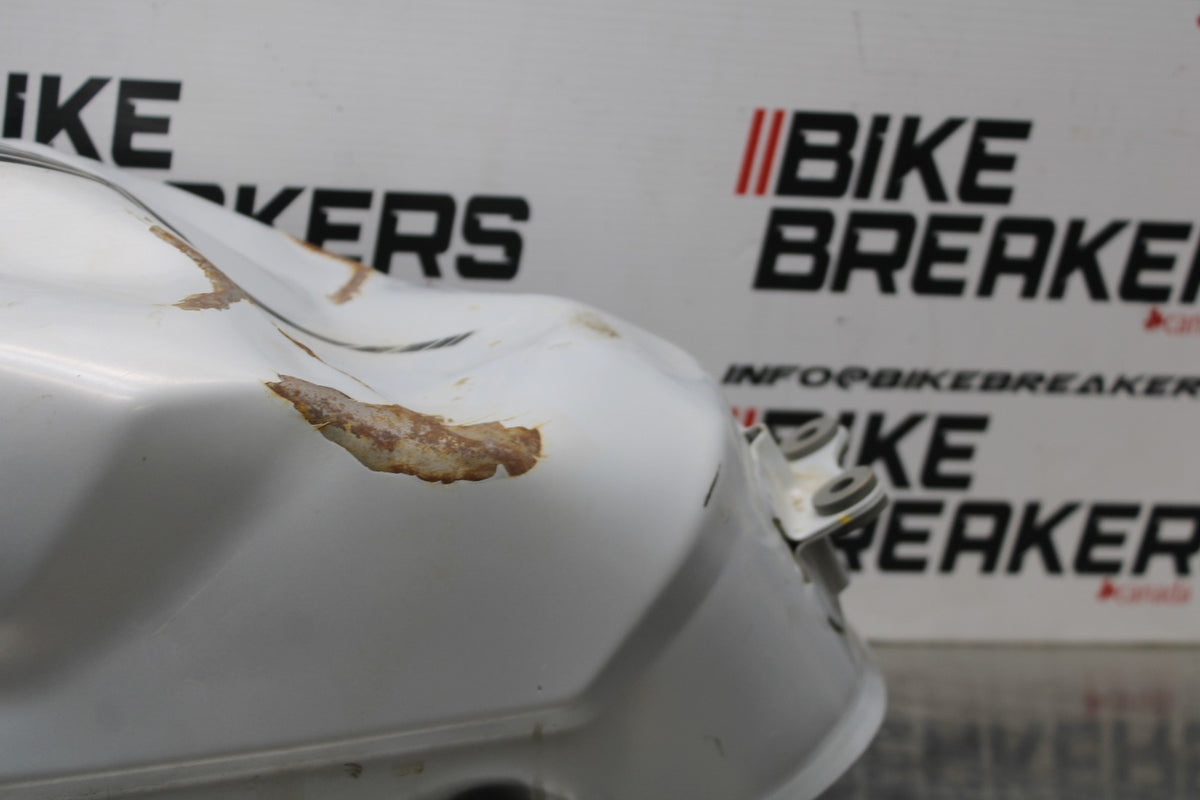 23-26 KAWASAKI NINJA ZX4RR GAS TANK FUEL CELL PETROL RESERVOIR BB872