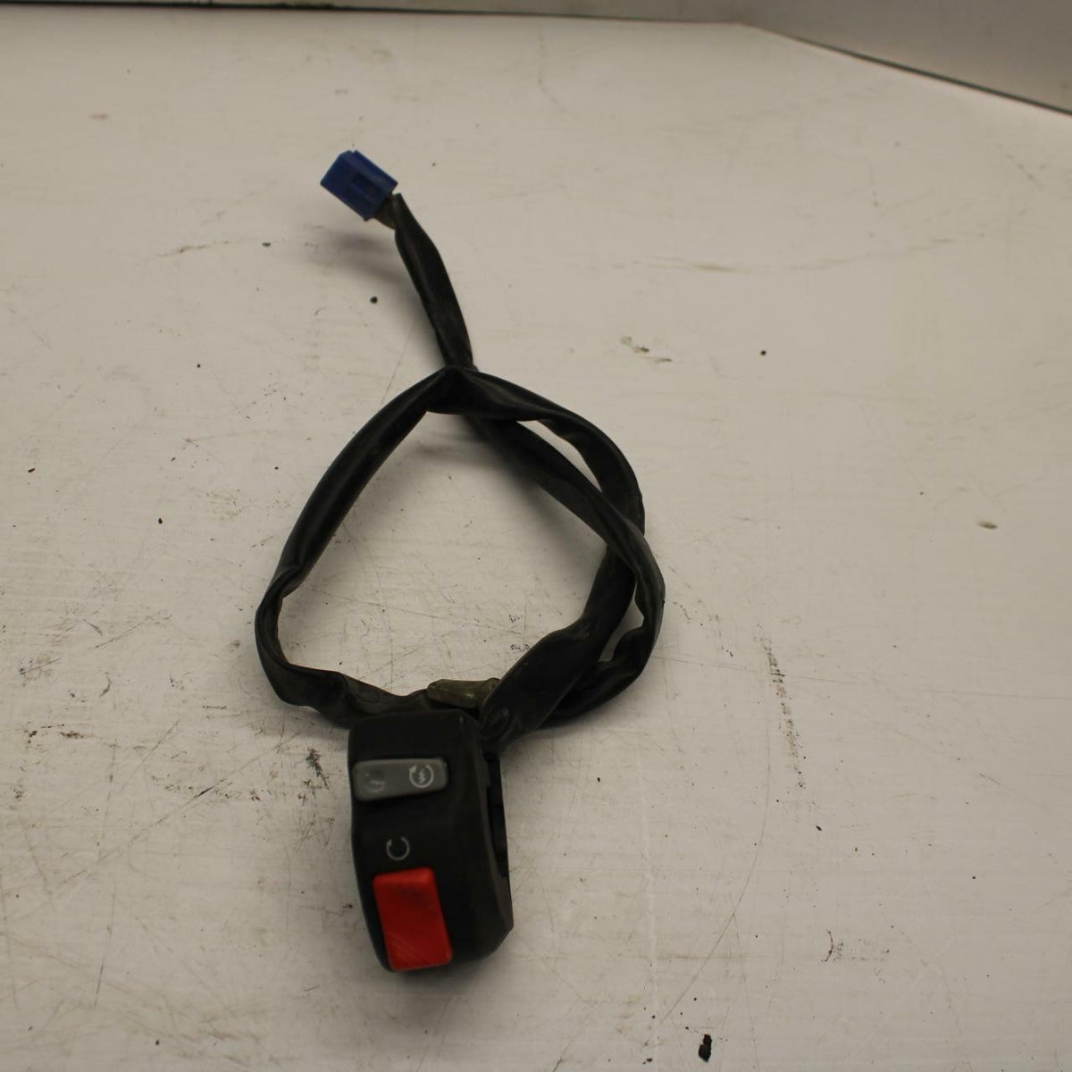 06 YAMAHA YZF R1 RIGHT CLIP ON HANDLE KILL OFF START SWITCH SWITCHES BB282