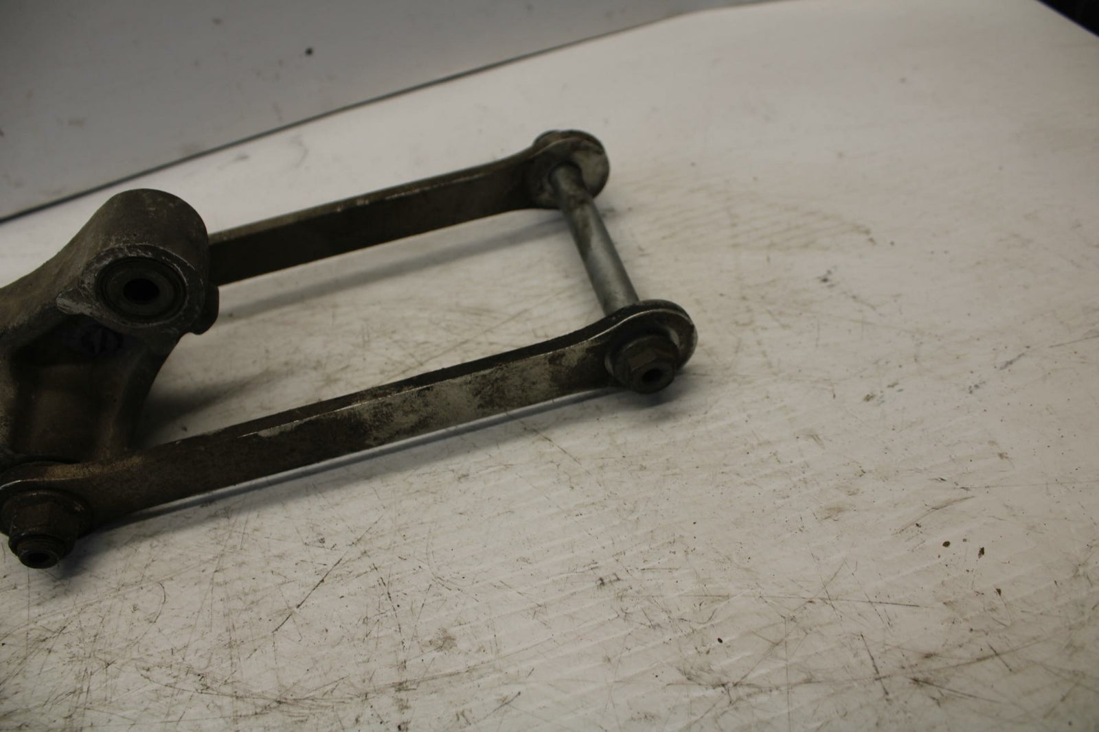 07-08 KAWASAKI NINJA ZX6R REAR DOGBONE SHOCK LINKAGE LINK BB274