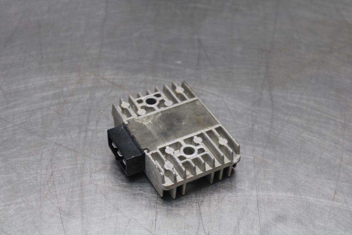 06 KAWASAKI KLR650 RECTIFIER VOLTAGE REGULATOR BB919