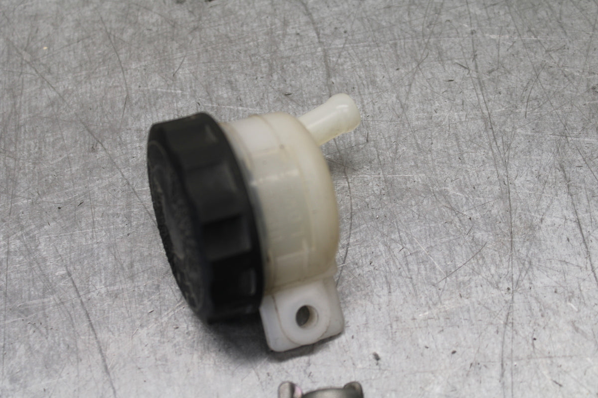 12-17 KAWASAKI ER-6N Z650 REAR BACK BRAKE MASTER CYLINDER W RESERVOIR BB709