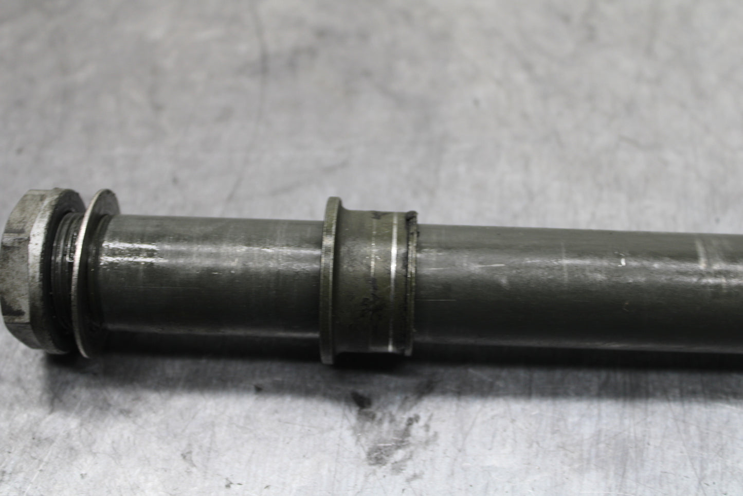 10-11 APRILIA RSV4 R FRONT WHEEL RIM AXLE PIVOT BOLT BB120